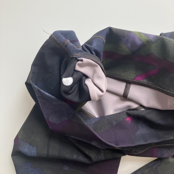 Lululemon Wunder Under Hi-Rise Tight 28" in Aura Dark Chrome - Picture 4 of 4